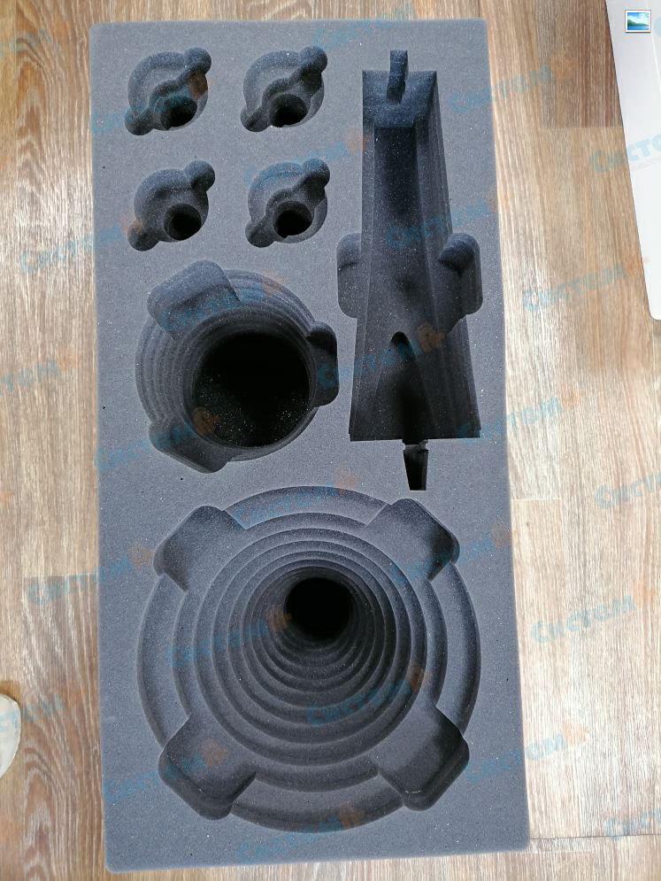 Комбинированная упаковка с поролоновым ложементом